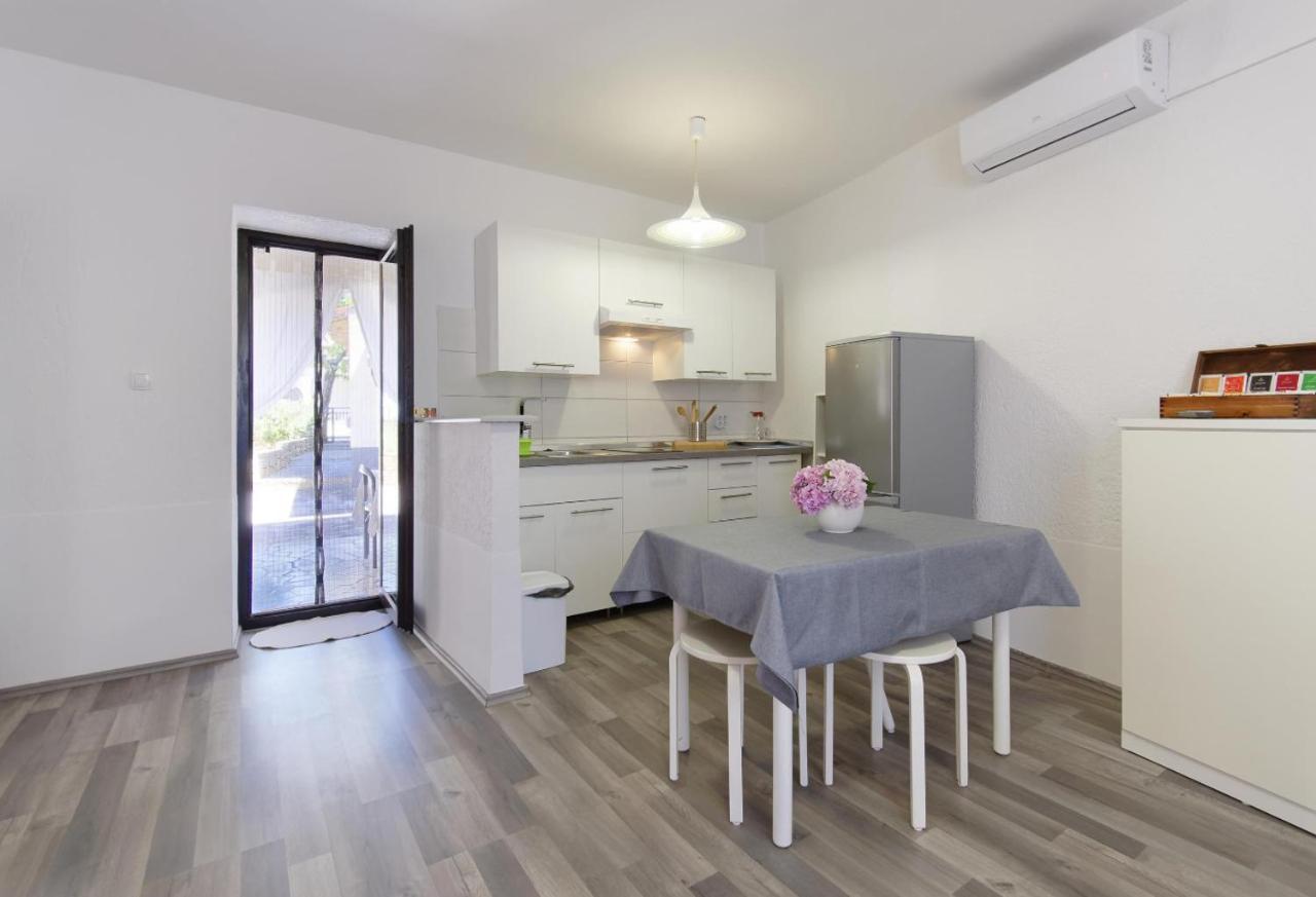 Apartment Anja 포레치 외부 사진