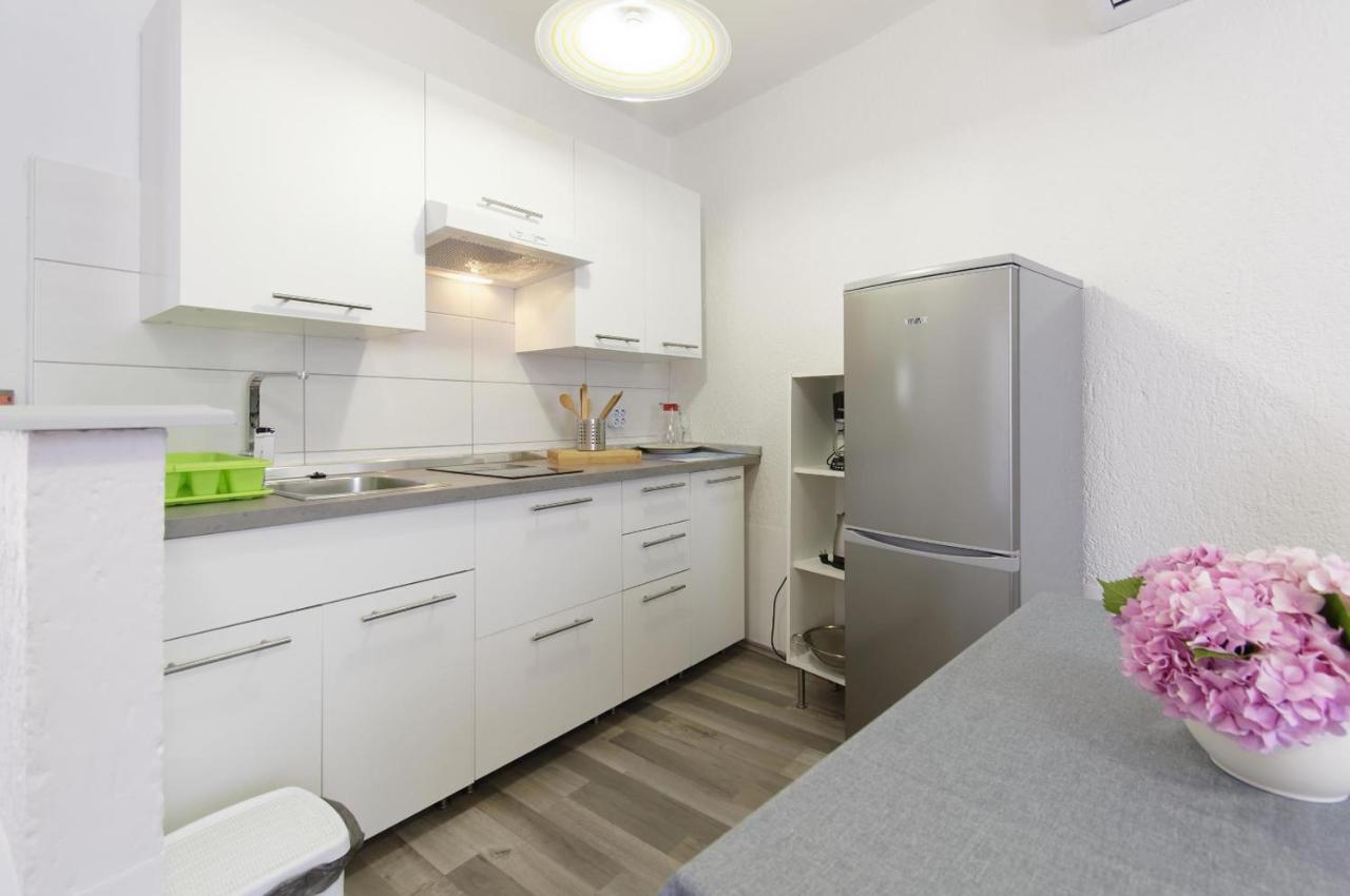 Apartment Anja 포레치 외부 사진